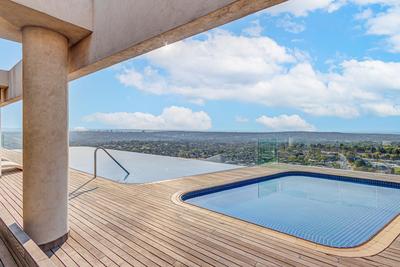 Apartment / Flat For Sale in Morningside, Sandton